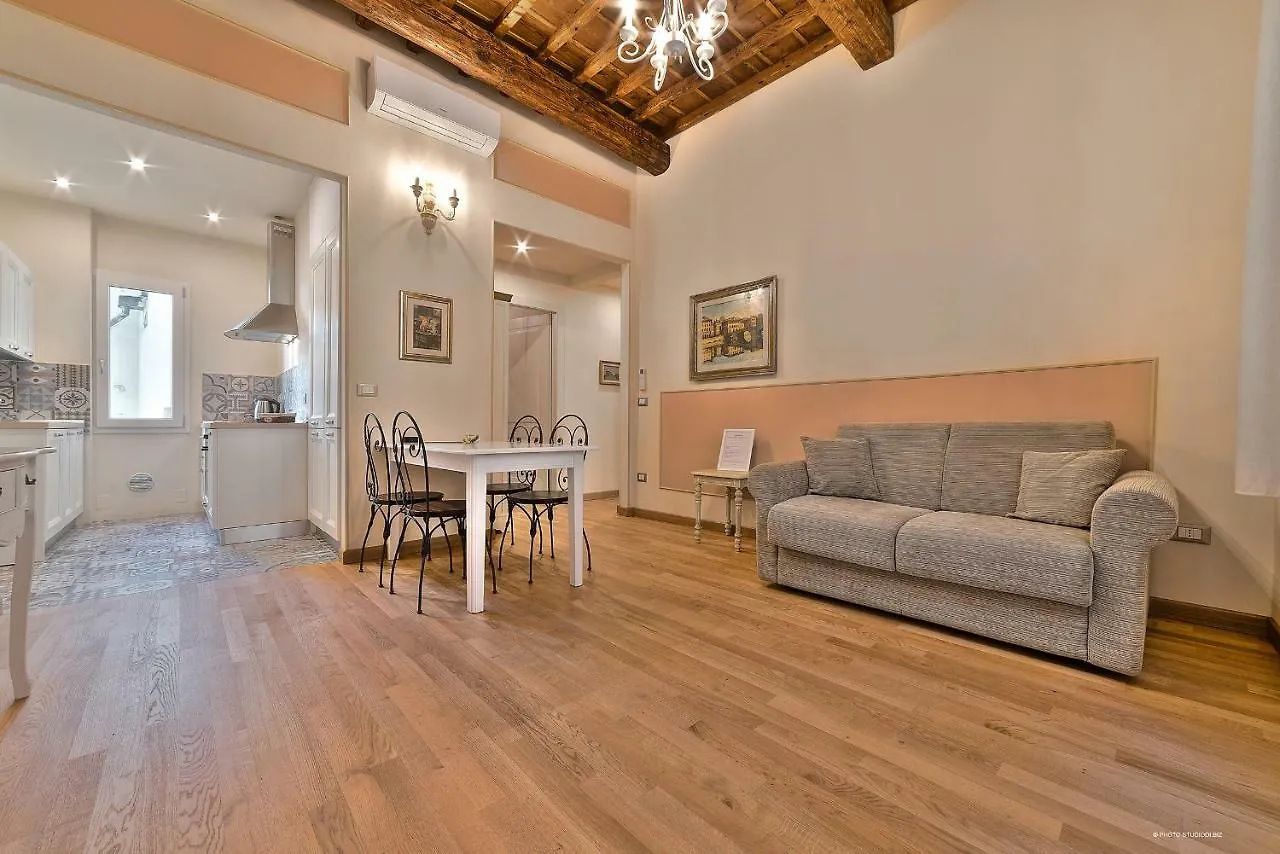 Wine Apartments Florence Ancellotta