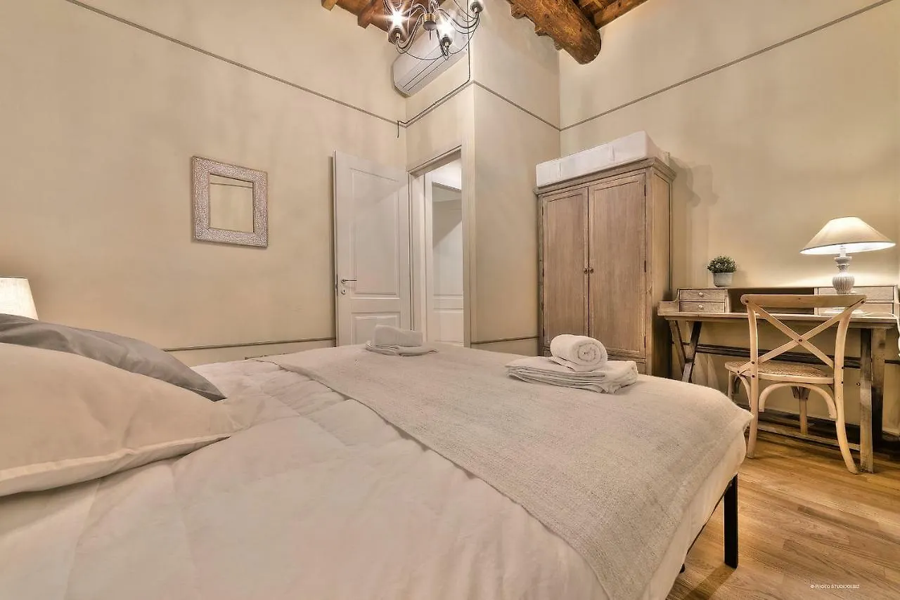 Wine Apartments Florence Ancellotta Italy